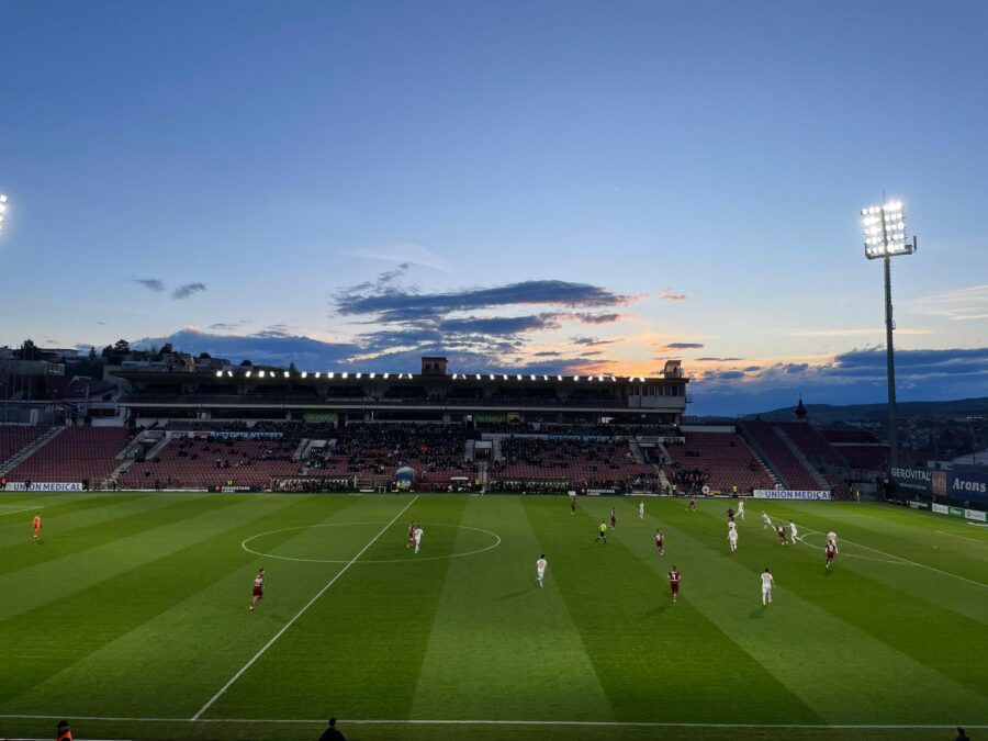 CFR Cluj-SEPSI 2-1. ”Feroviarii” câștigă și se apropie de liderul Farul