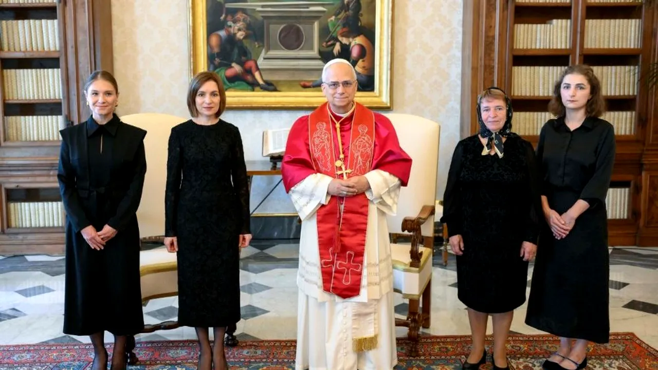 Maia Sandu, acuzată că și-a dus rudele la Vatican